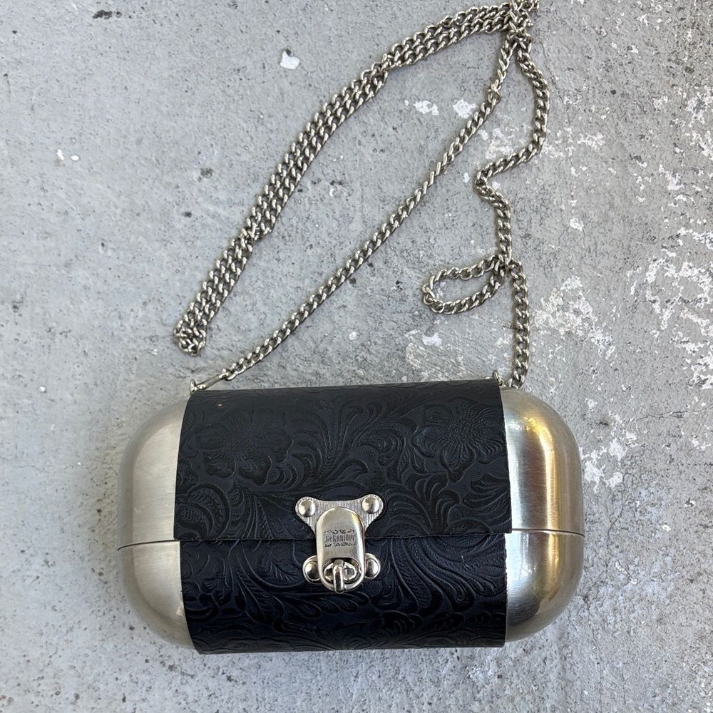 Geranium Capsule metal bag